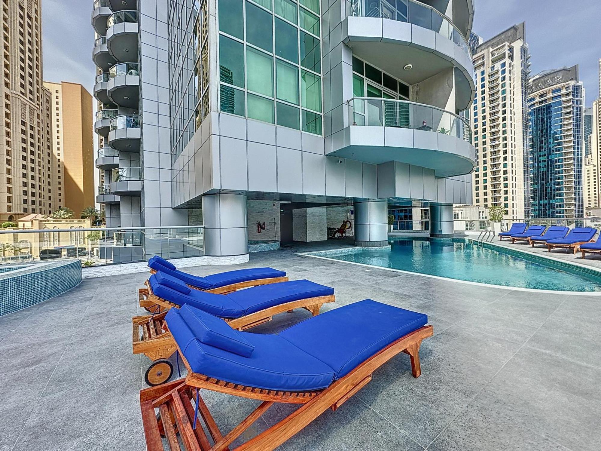 Apartment Key View - The Point Tower Dubai